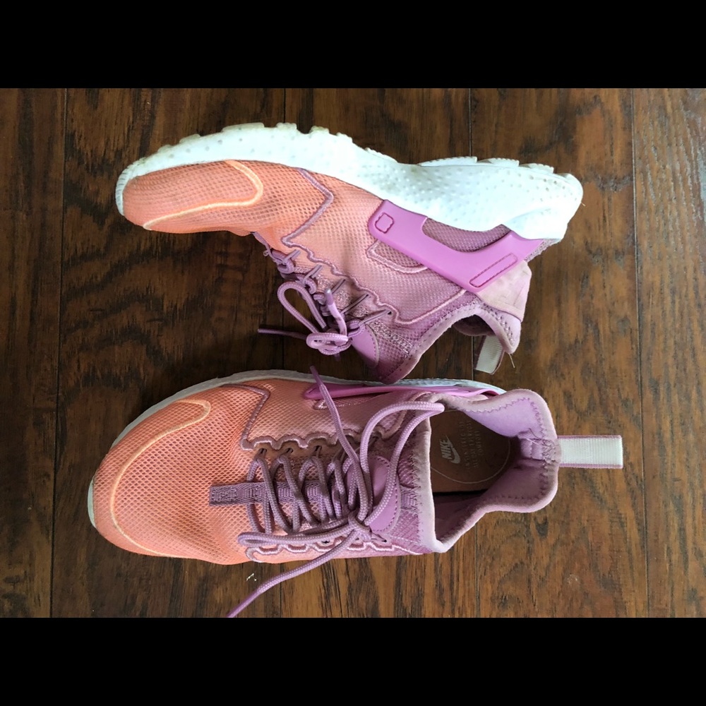 Nike hurricanes